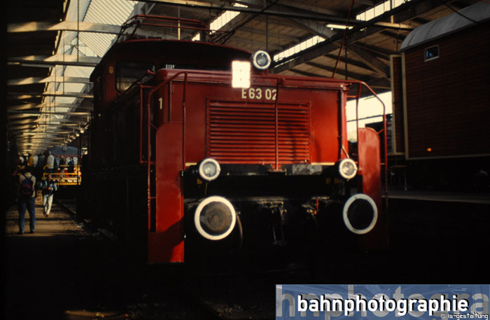 E63_02
