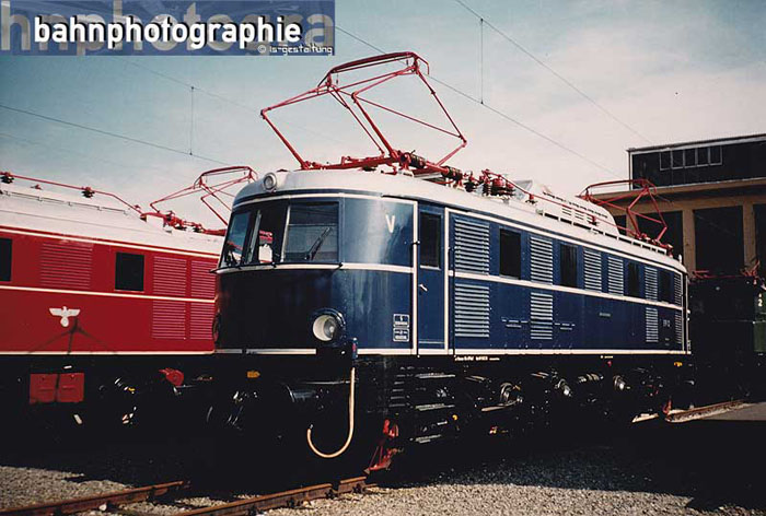 E1912