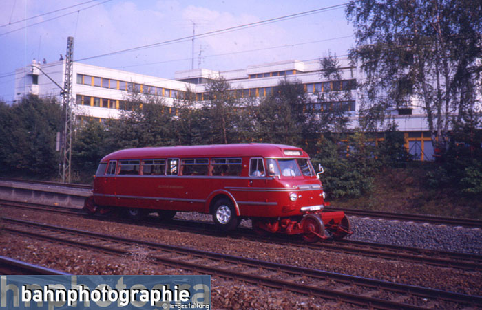 03-13_Omnibus
