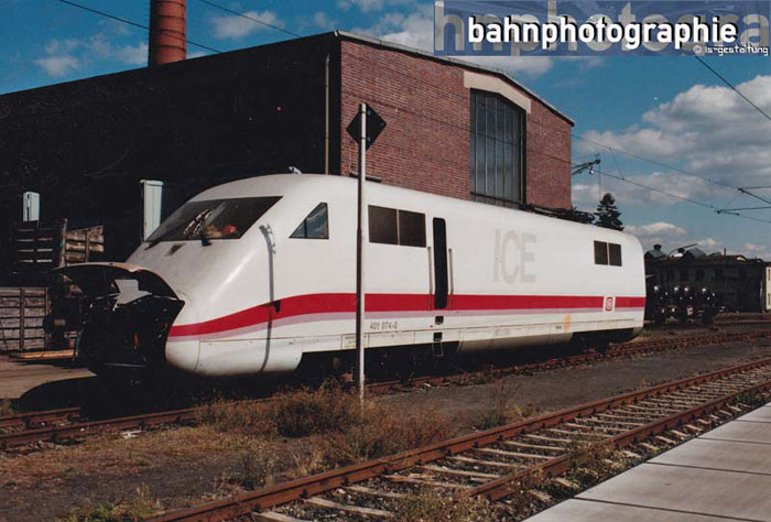 401074