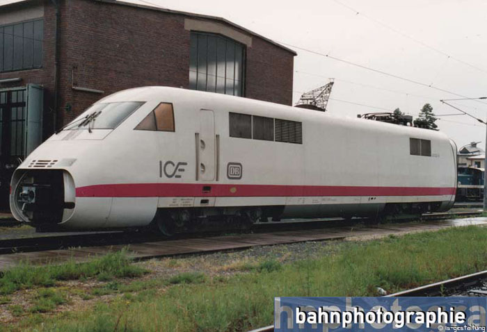 410002