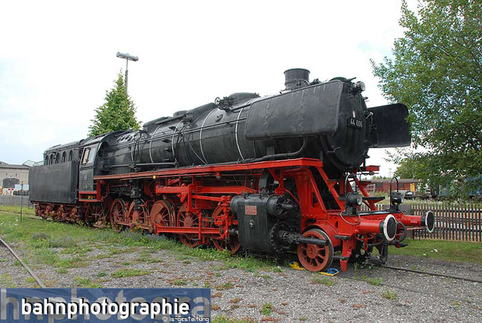 2012_44_606f