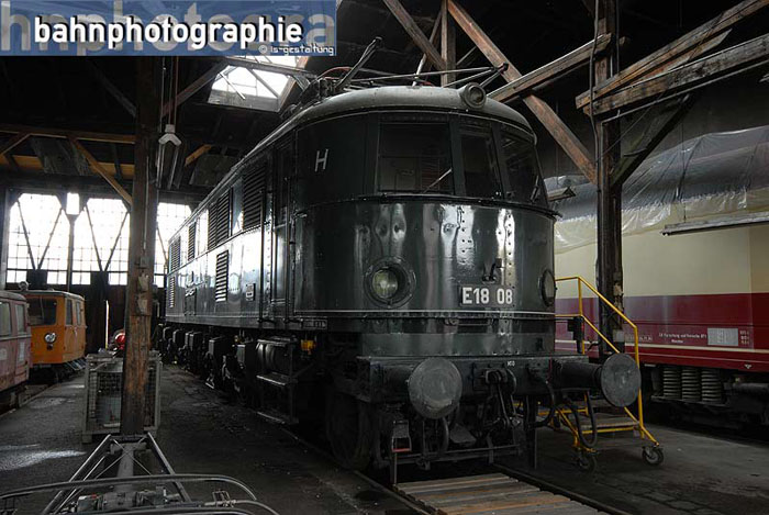 2012_E1808