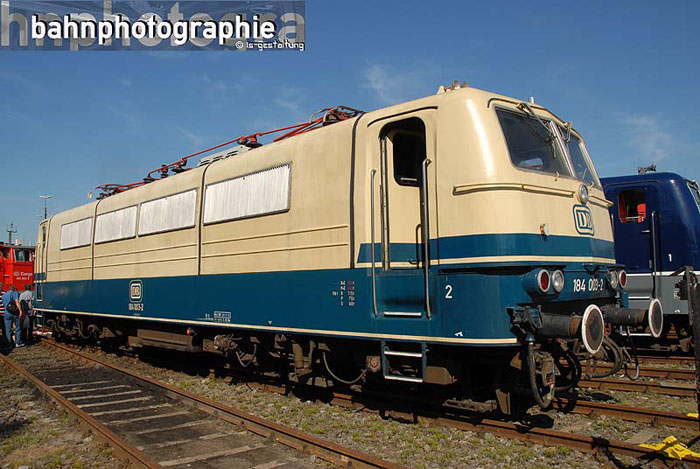 184003