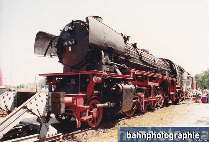 1993_41364