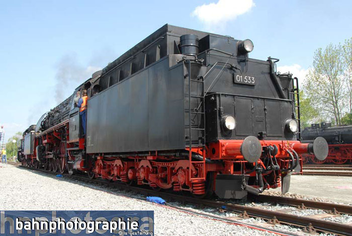 2010DDM01_533