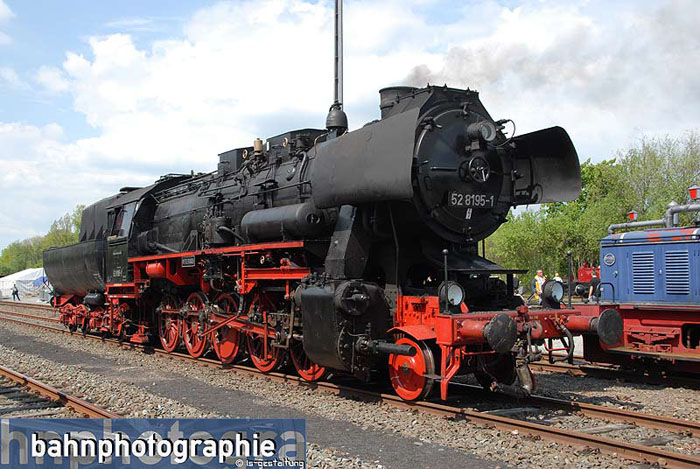 2010DDM52_8195