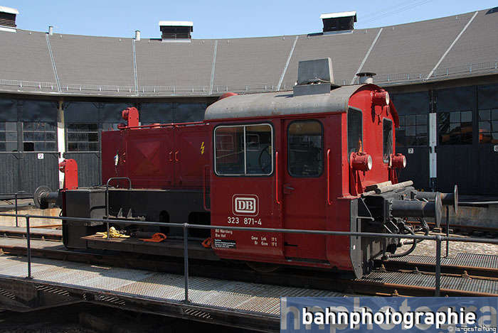 2014DDM28_323871