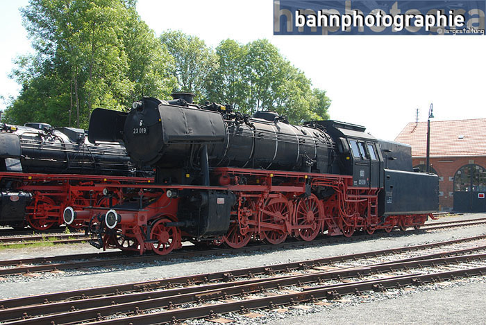 2014DDM49_23019