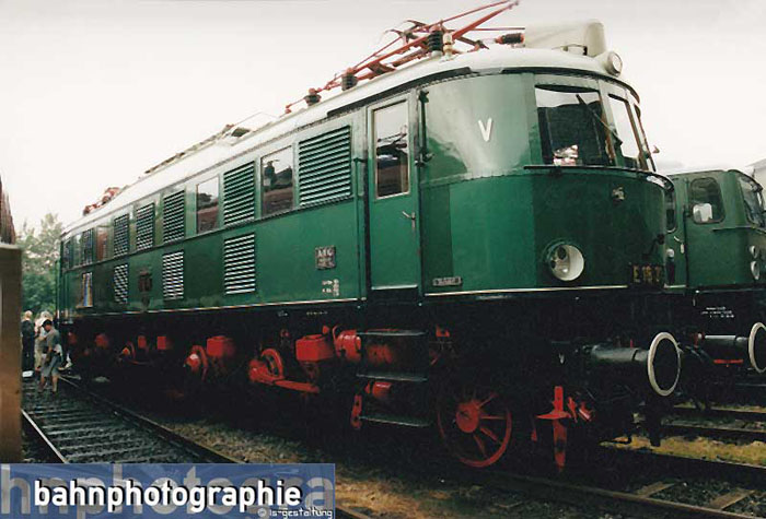 E18_31