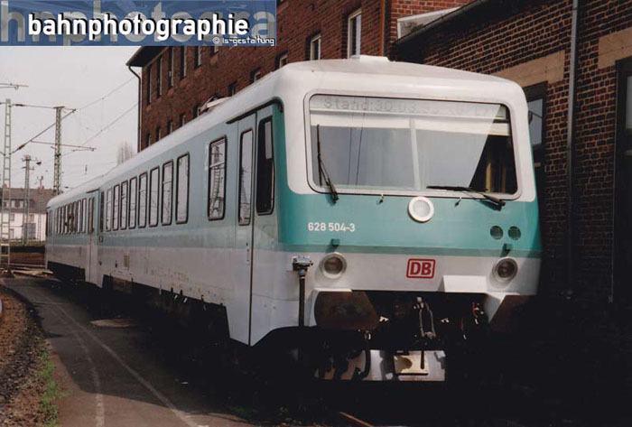 628504