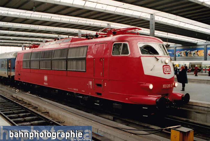 103_210MUC
