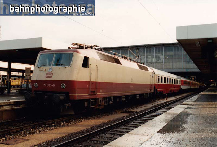 120003