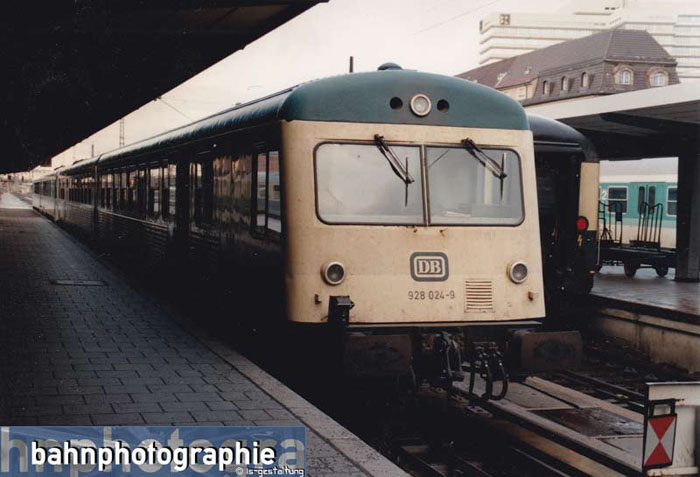 628024