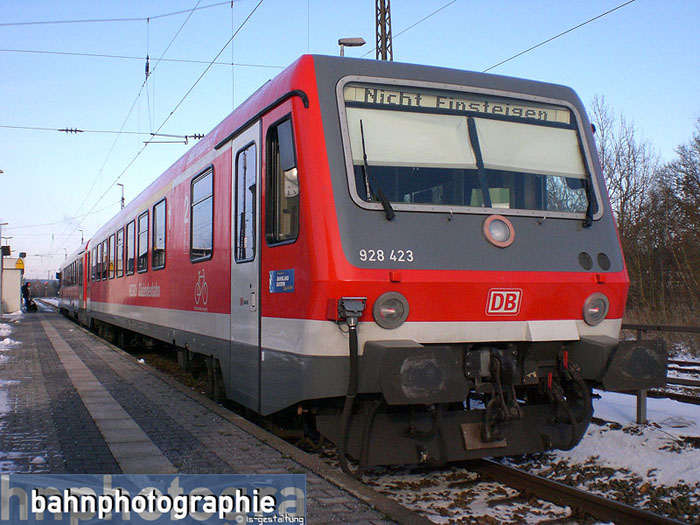 628423