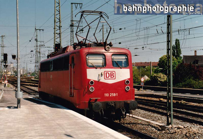 110258