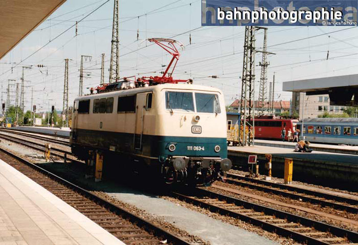111_063NbgHbf