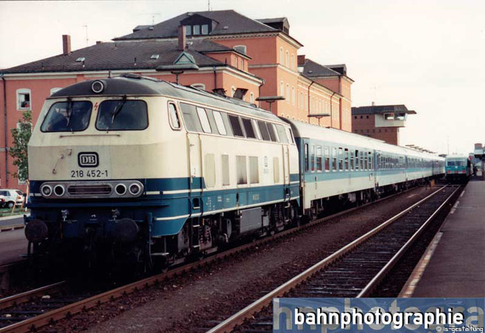 218452