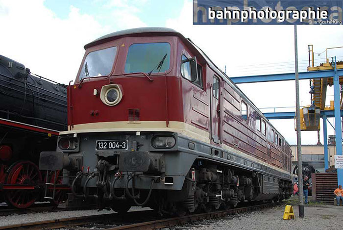 132004