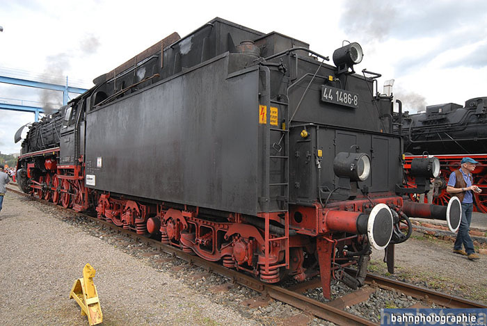 2016RAW441486c
