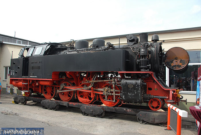 2016RAW992322